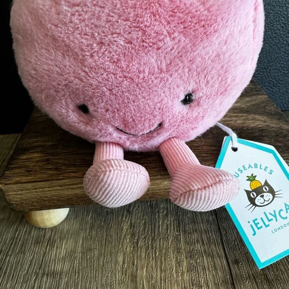 Jellycat Mia Macaron NEW!  FAST SHIP Amuseables - Picture 2 of 7